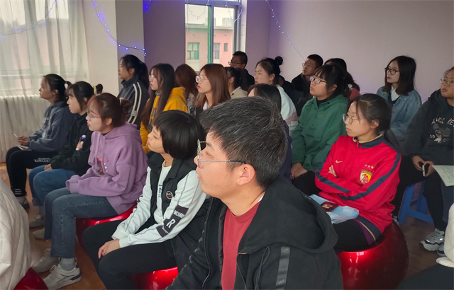 优化导生联动 共推双边成长——无边书院与全生异科导师“异”路同行