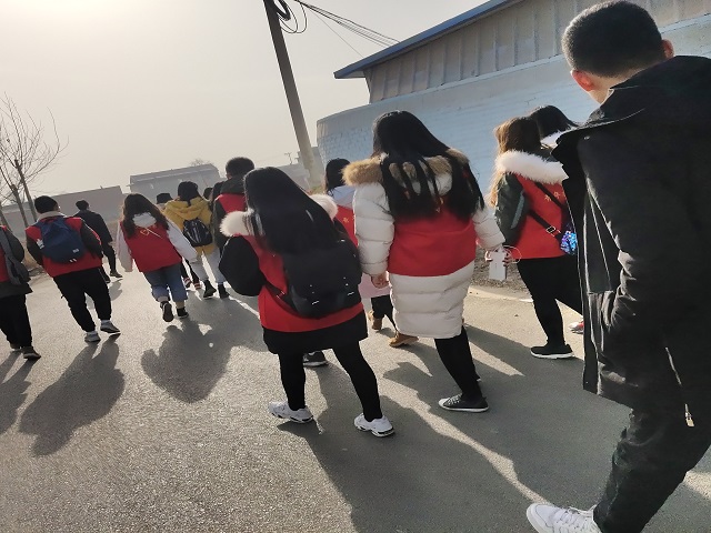 “日光浴·点亮家庭”第1期:绿色生活从一盏灯开始