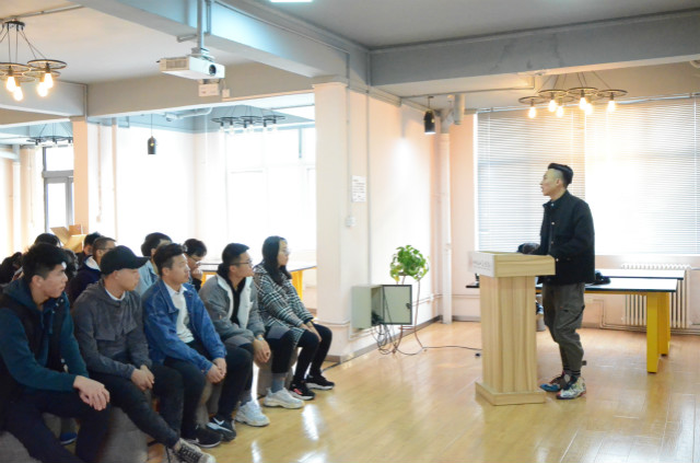 学会表达 成就自我——杏花书院举办“让普通话不普通”知识讲座