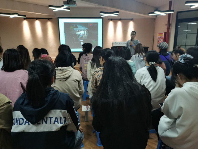 品物联网时代 望传感器春天——【视界无边】青语•导师面对面讲座“生活在我们身边的触角-物联网中的传感器”活动