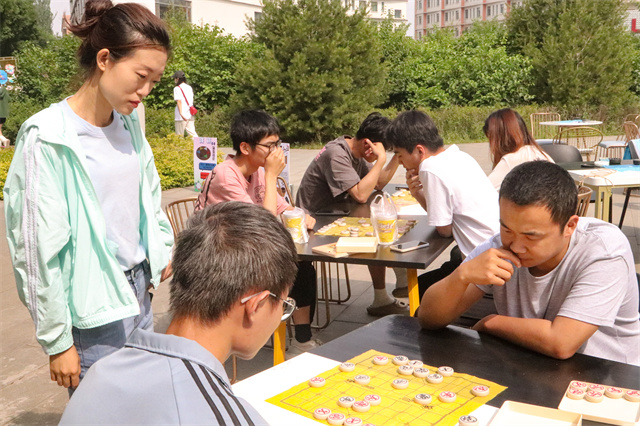 “牌”山倒海!——“棋”来参加第十届“信院杯”棋牌大赛