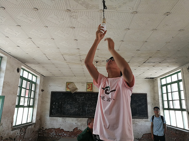 迎一袭热情 点燃万家灯火——第一期“日光浴·点亮家庭”