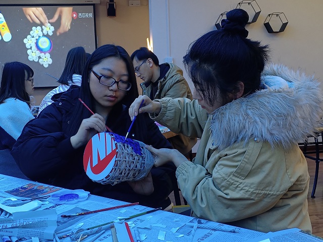 旧物有心·新物有你（第7期）：废旧报纸的拾趣家装