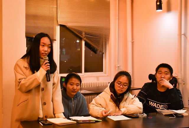 巅峰舌战 感受语言与思维的交锋——“非正式会谈”第23期