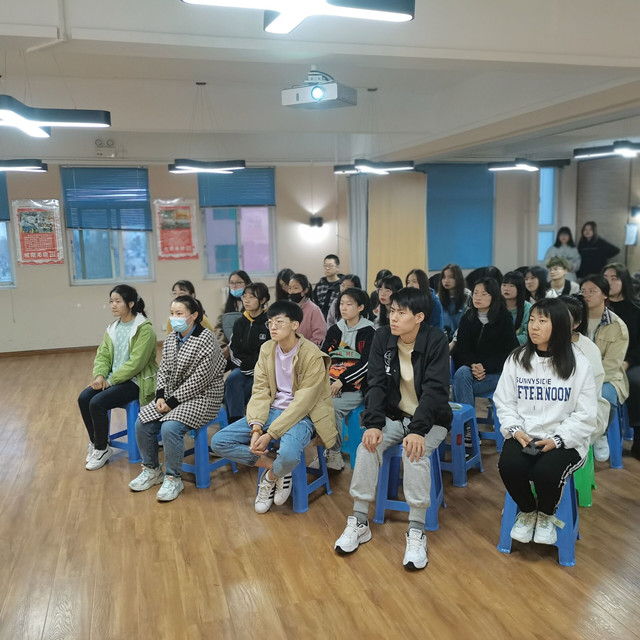 畅游书院世界 解锁别样映像——无边书院【视界无边】青语·导师面对面讲座之书院“映像”
