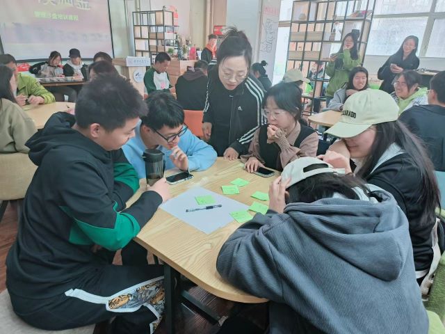 怀揣着财富梦想 穿行于沙漠戈壁——“沙漠掘金协作力沙盘训练”第一期