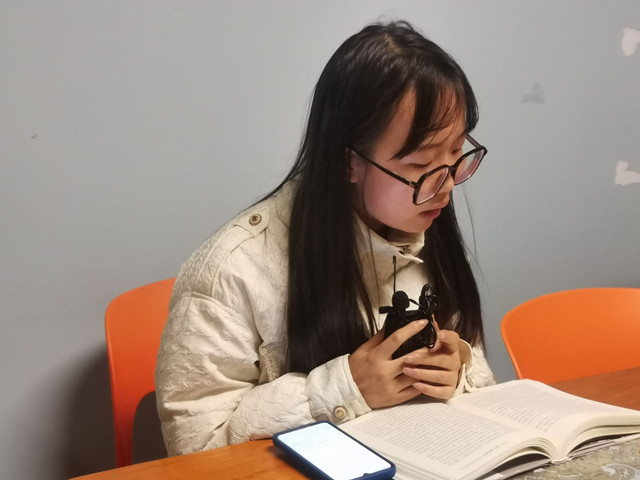 跟随吾言 走进吾心——无边书院吾言FM工作室