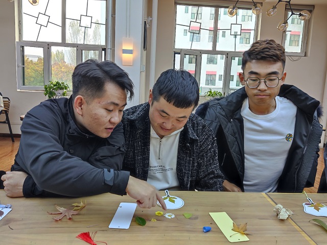 【1+1＞2】在叶落中，寻找阅读时光的幸福与温暖——三达书院信息产业大咖伴读计划记