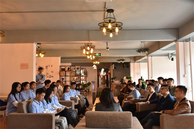 坚持自己所热爱的事情 奔赴下一场山海——杏花书院名誉院长见面会