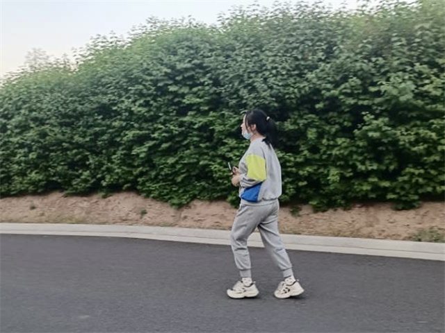 激扬青春 五四我们一路向前——青藤书院举办五四青年力量之“青春跑”