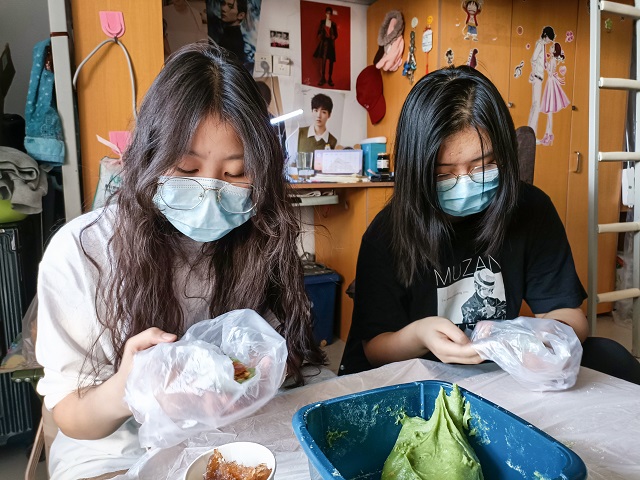 在青春中热爱 在春天里品味——家文化系列活动