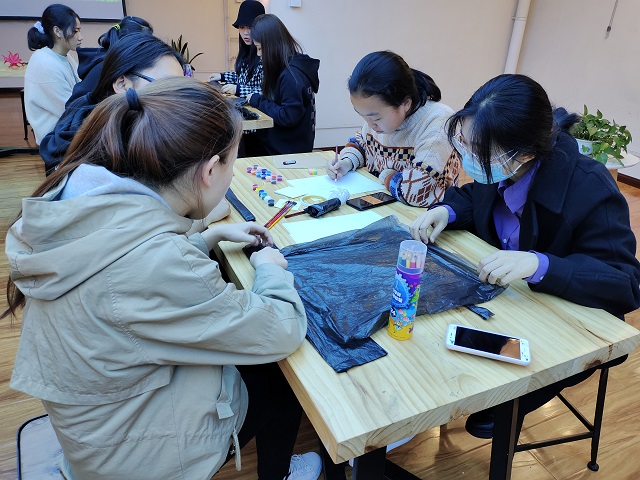 旧物有心·新物有你(第5期):我的服装我设计