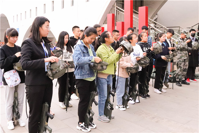 师生互谈 感悟军旅人生——箕城书院开展第三十三期师生下午茶活动