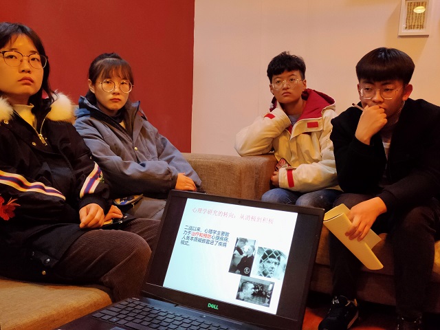 为你解忧 照亮前进方向
