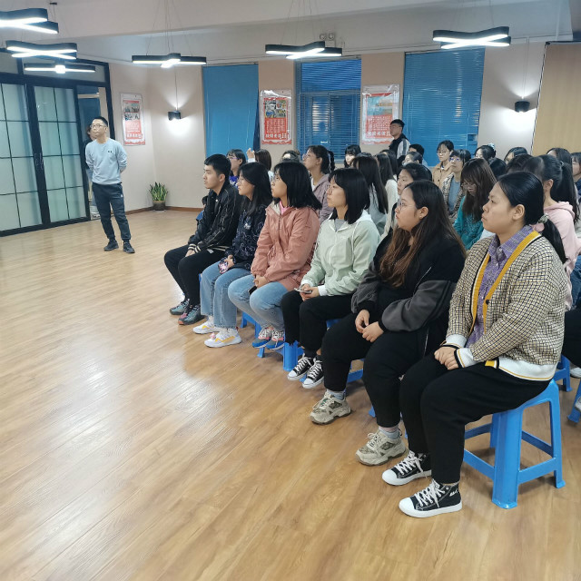 品物联网时代 望传感器春天——【视界无边】青语•导师面对面讲座“生活在我们身边的触角-物联网中的传感器”活动