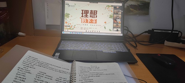 奋斗正当时 不负青春不负己——青藤书院开展朋辈互动系列活动