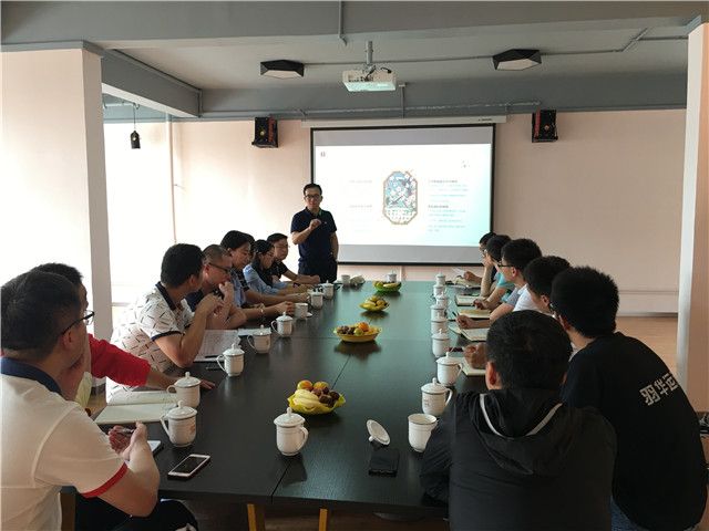 书院说第4期:杏花书院发展导师与系(院)辅导员对接座谈会
