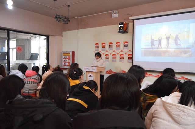 学会感恩 心怀远方——感恩传承月主题活动“感恩有你 相伴而行”