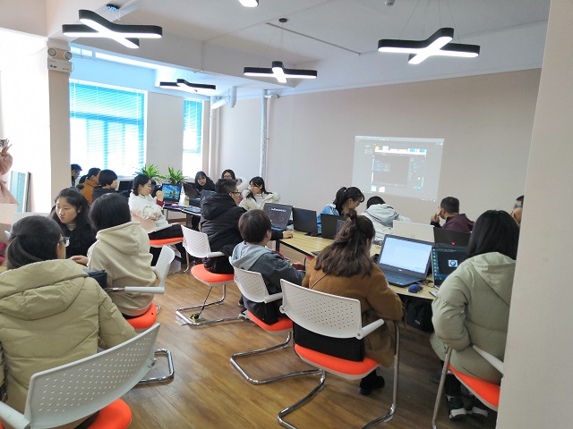 无边技能提升 勇于承担培训责任 全面落实技能提升