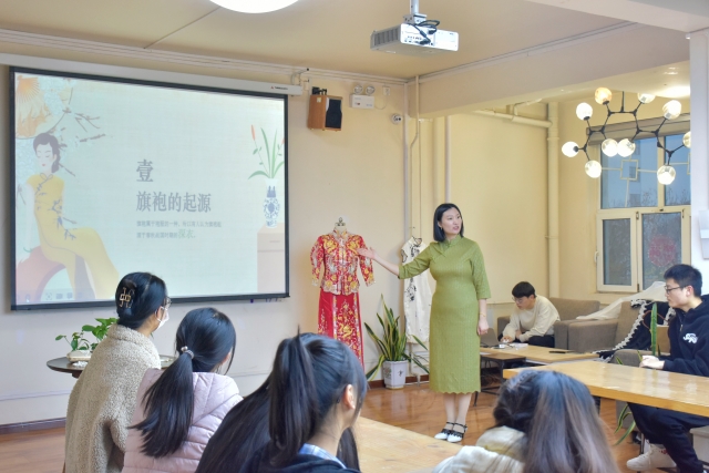 绝世风雅 旗韵芳华——上河书院举办“ONE物皆可”系列活动
