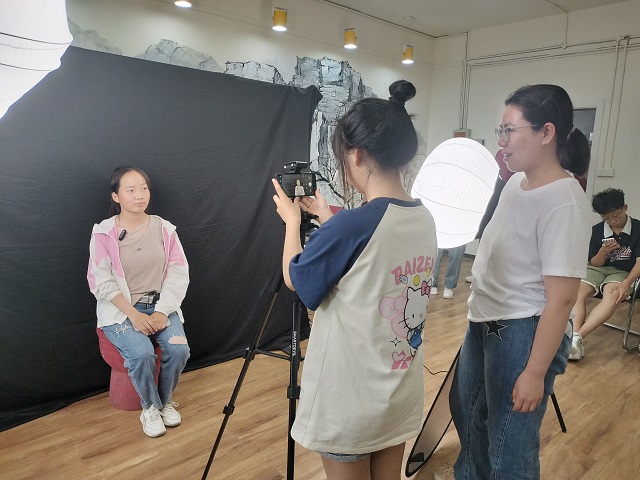 Get “Montage”成为Film Cutter——电影视频脱口秀训练营之剪辑初体验