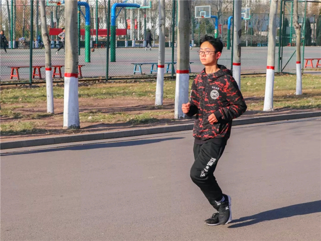 不负青春 在冬日里与汇跑撞个满怀——箕城书院举办“Just run”箕城汇跑第53期