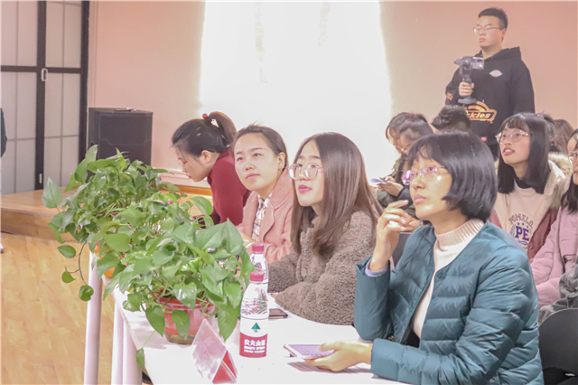 群辨古今 妙词佳语 敏达论辩趣享思辨——第十届“信院杯”辩论赛之书院趣味辩论赛(复赛)