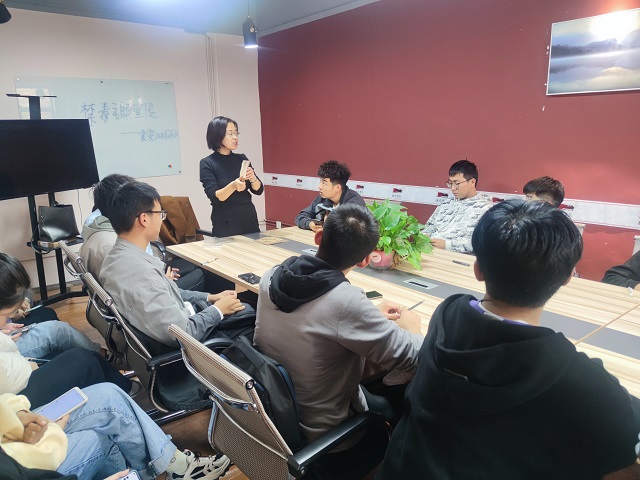给四年后的自己写一封信——杏花书院全生异科导师活动