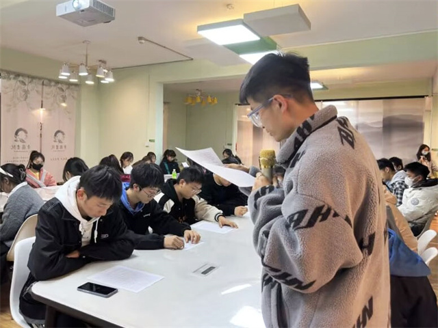 阅咖提升自我 师生共品而思——上河书院举办“大咖集结号”系列活动