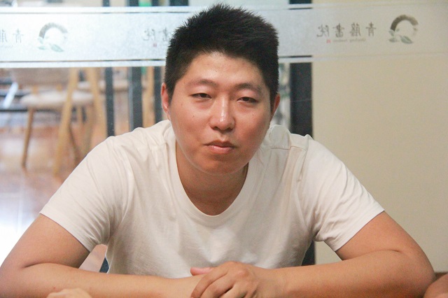 敞开心扉 师生共情 寻找诗和远方——青藤书院开展朋辈系列活动