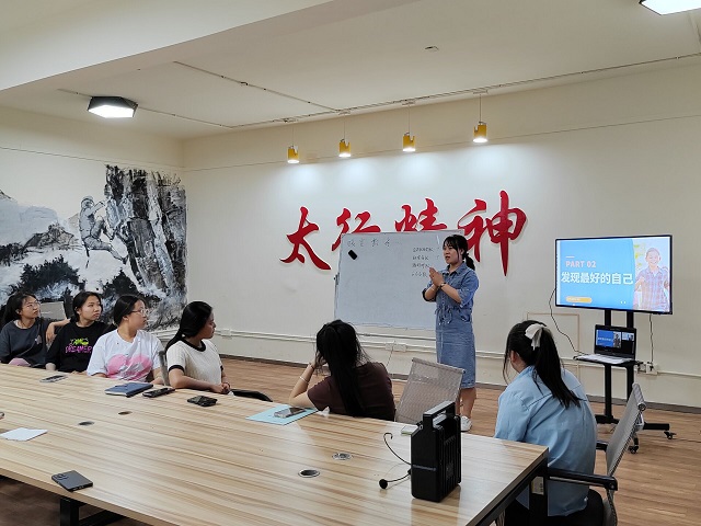 转个弯 寻见更好的自己——暖言拾光第11期