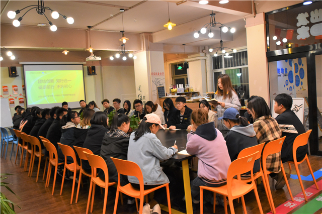 各书院相继召开2020-2021学年第一学期期中座谈会