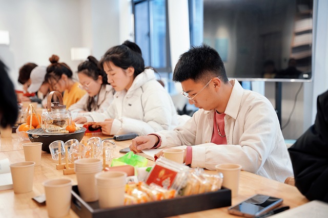 异科围炉漫时光:品茶品美食品大咖风采