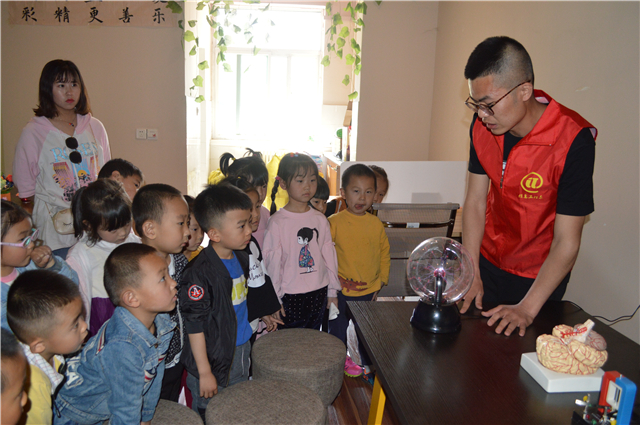 太行书院今天来了一群特殊的小客人