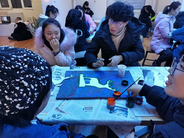 活力青春·艺术启航——流体画艺术体验活动