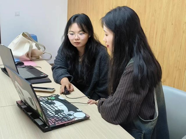 PS宣言:“艺”同创想 不做“无果”青年——“即刻发光计划”第三期:用美学感知 唤醒情绪共鸣