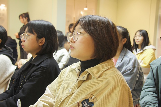 选择了远方 便不惧艰苦——青藤书院举办青藤讲堂第32期