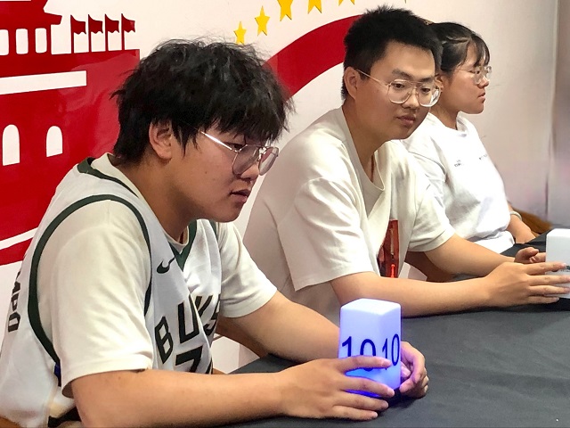 调整视角 探寻多种奥秘——小达发现奥秘