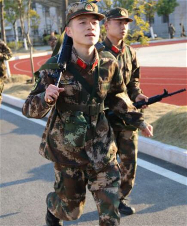 当《无边对话》遇到信院老兵的责任与担当