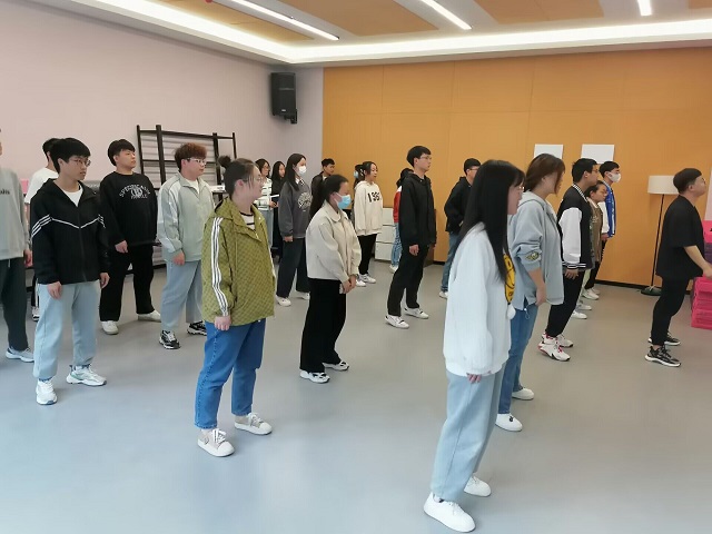激情运动 健康生活——社区十九点行动之新年flag“fun”肆燃脂第二期