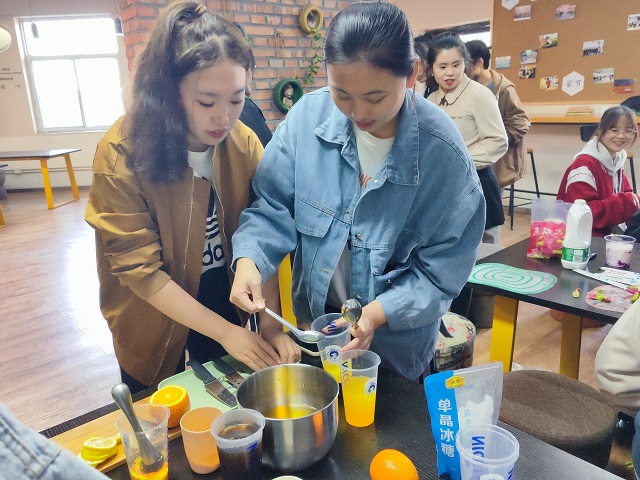 【书院传真】百变女生 我就是我——太行书院之社区“节日加点料”系列活动
