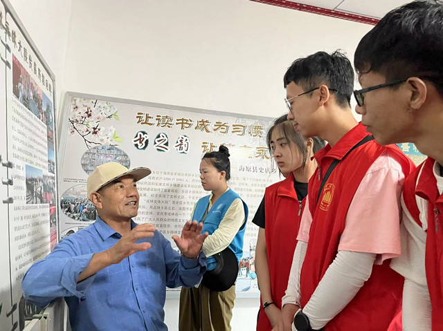 【三下乡】一个人讲一座村 农家书屋里的精神文化建设——白燕书院同心燃梦乡村振兴促进团“三下乡”活动