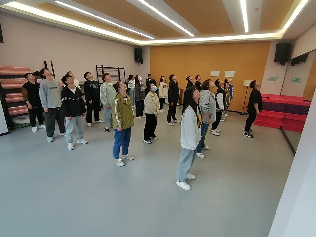 激情运动 健康生活——社区十九点行动之新年flag“fun”肆燃脂第二期