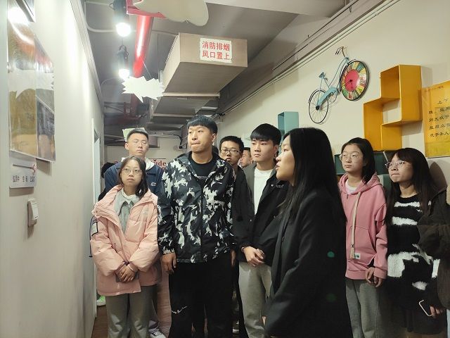 【书院传真】欢笑与嬉闹 缤纷多彩太行与你重归童年