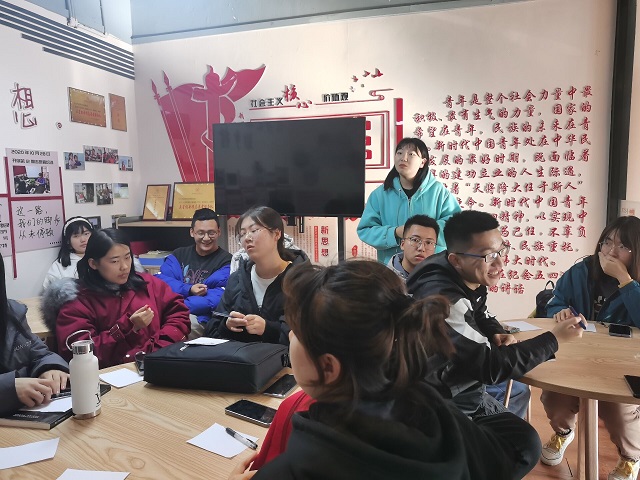 吐槽是门艺术 改变需要勇气——第1期“传递美好”暨我爱我心理社吐槽大会