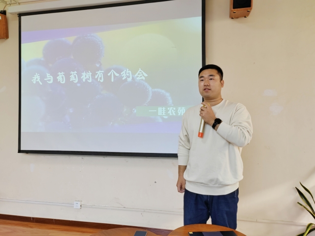 “畦”心绘自然 “农”情添勤意——上河书院举办“一畦农苑”系列活动