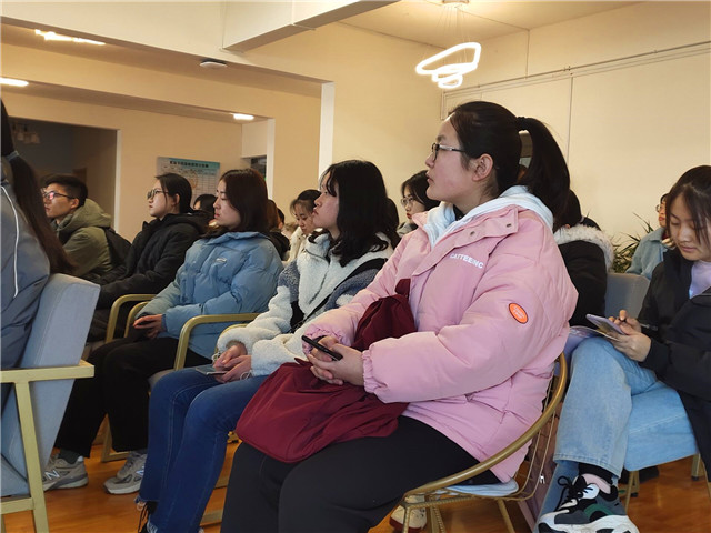 青春激荡 哲思飞扬 激情满怀奏幸福——箕城书院举办第11期哲学与思辨—幸福