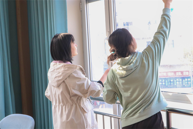 “擦”亮心境 让“劳动”的种子开花——“时尚·生活·家”劳动教育养成计划第11期:“擦”亮心情