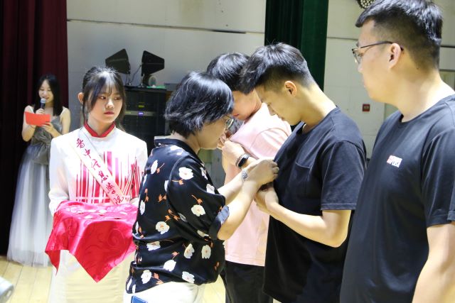 遇见青藤 期待创造无限可能——青藤书院举办2021级新生入院仪式