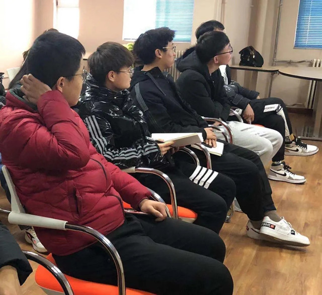 明责任之重 思青年之责——无边书院职业责任与领导力第14期